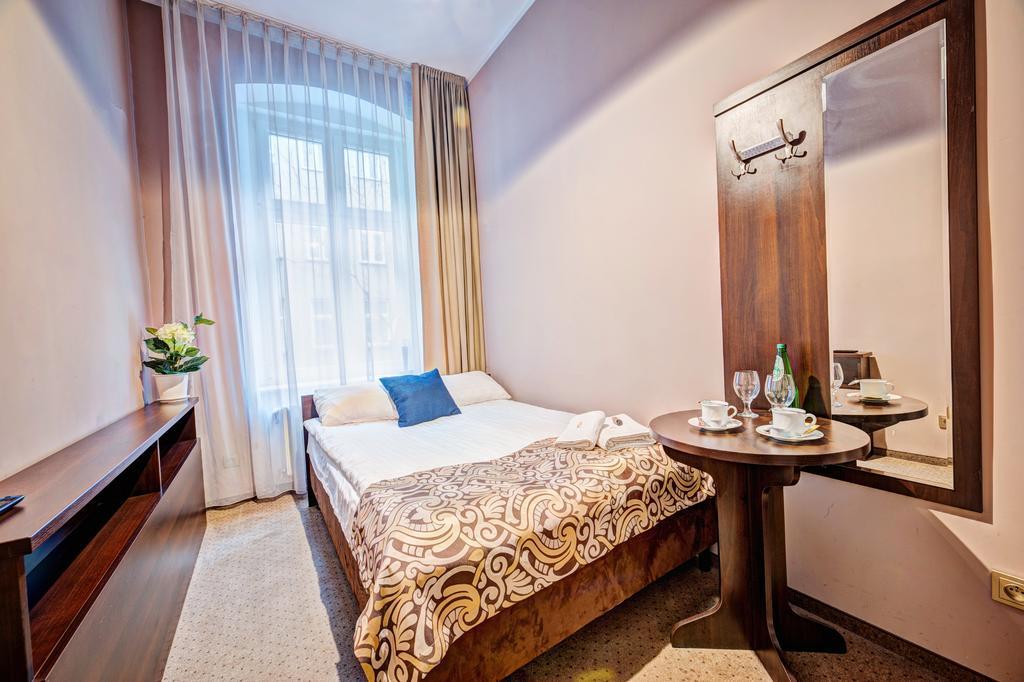 Ttrooms Познан Екстериор снимка